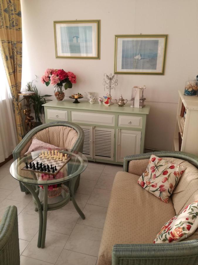 La Casa Del Mare Apartman Carrara Kültér fotó