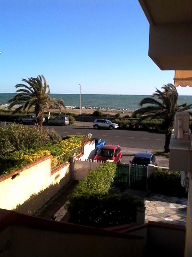 La Casa Del Mare Apartman Carrara Kültér fotó